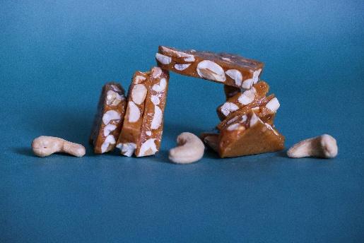 Gourmet Cashew Brittle — Rich, Buttery & Irresistible