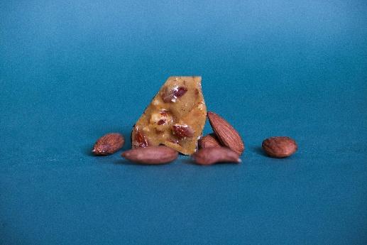 Gourmet Almond Brittle — Classic with a Crunch